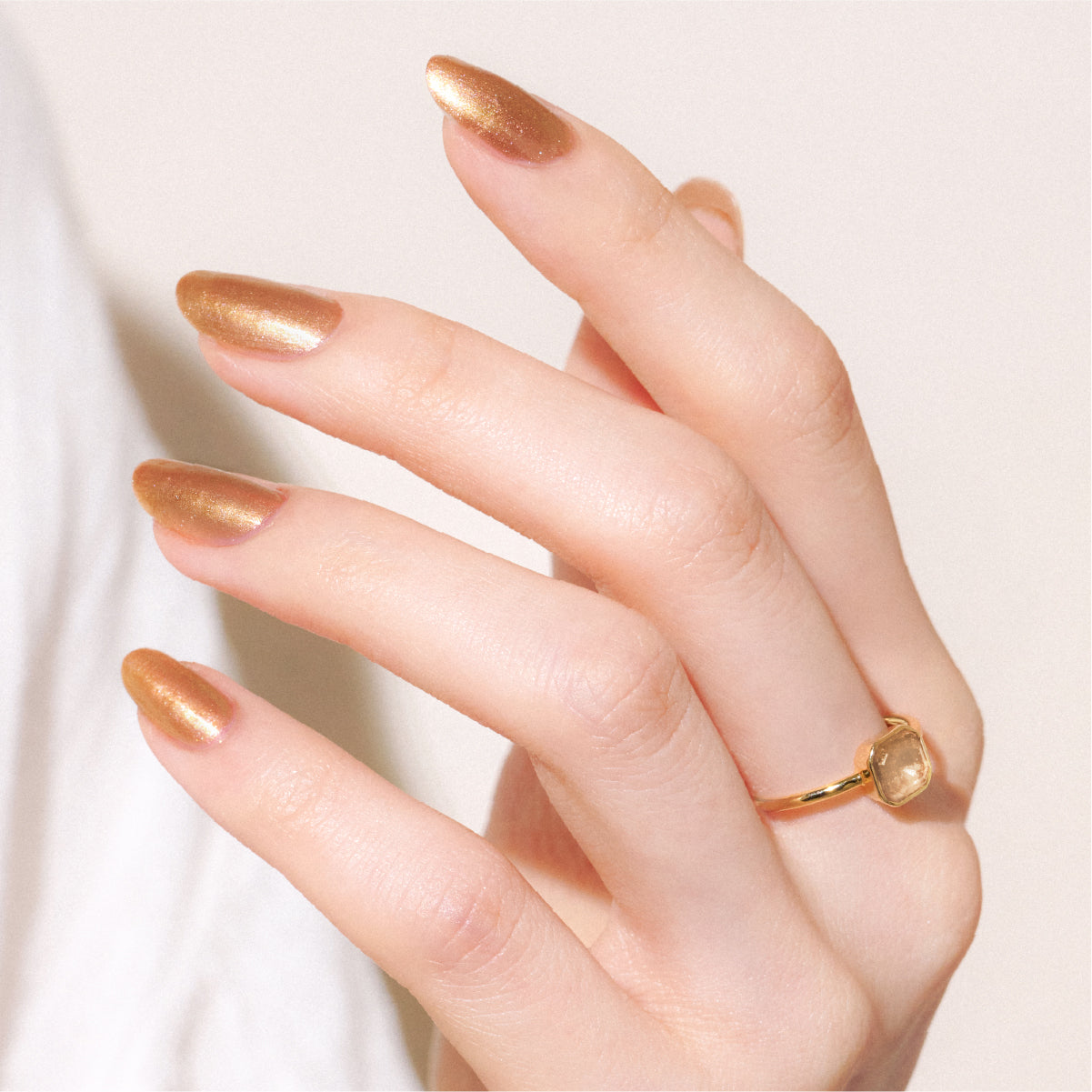 ジーニッシュマニキュア 150 アミーゴ【2025夏限定色】 – コスメ・デ