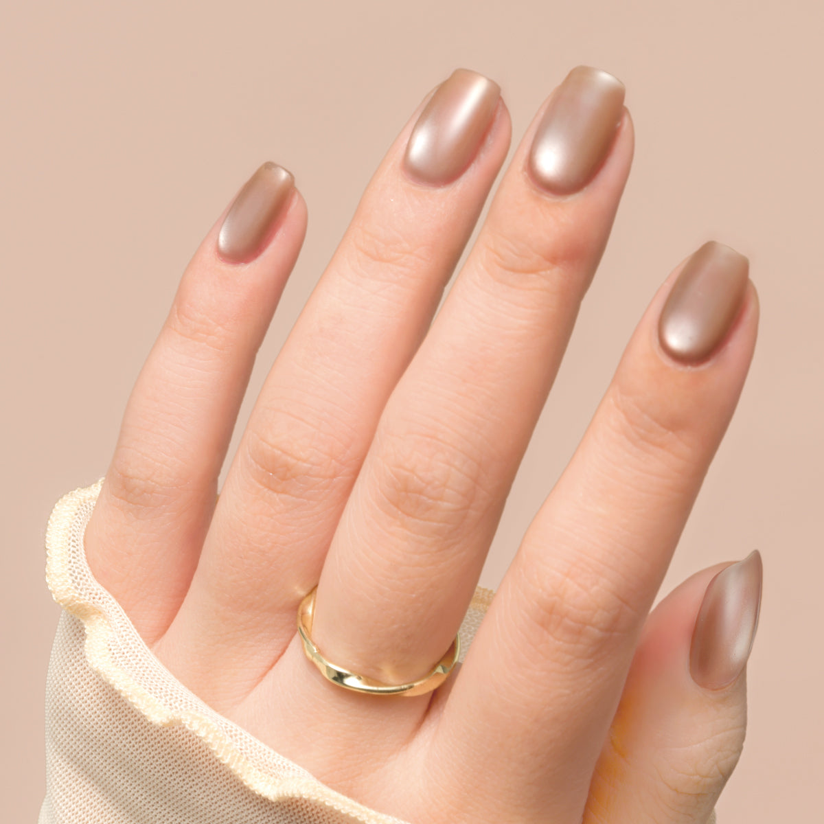 enoi&megoodbeauty 非売品ジェル 数量限定(カラージェル) – コスメ・デ・ボーテ公式オンライン